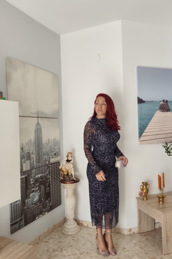 vestido leopardo negro